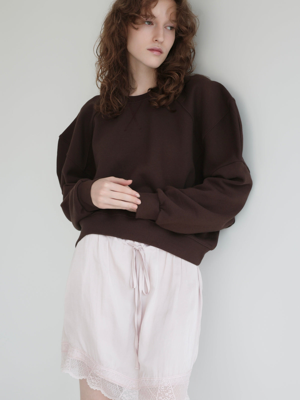 【AMOMMA】PUFF SLEEVE SWEAT - 起毛なし -