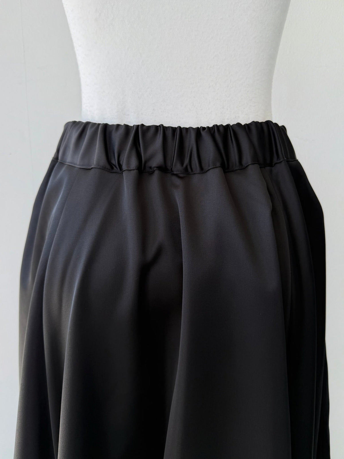 fluffy balloon maxi skirt