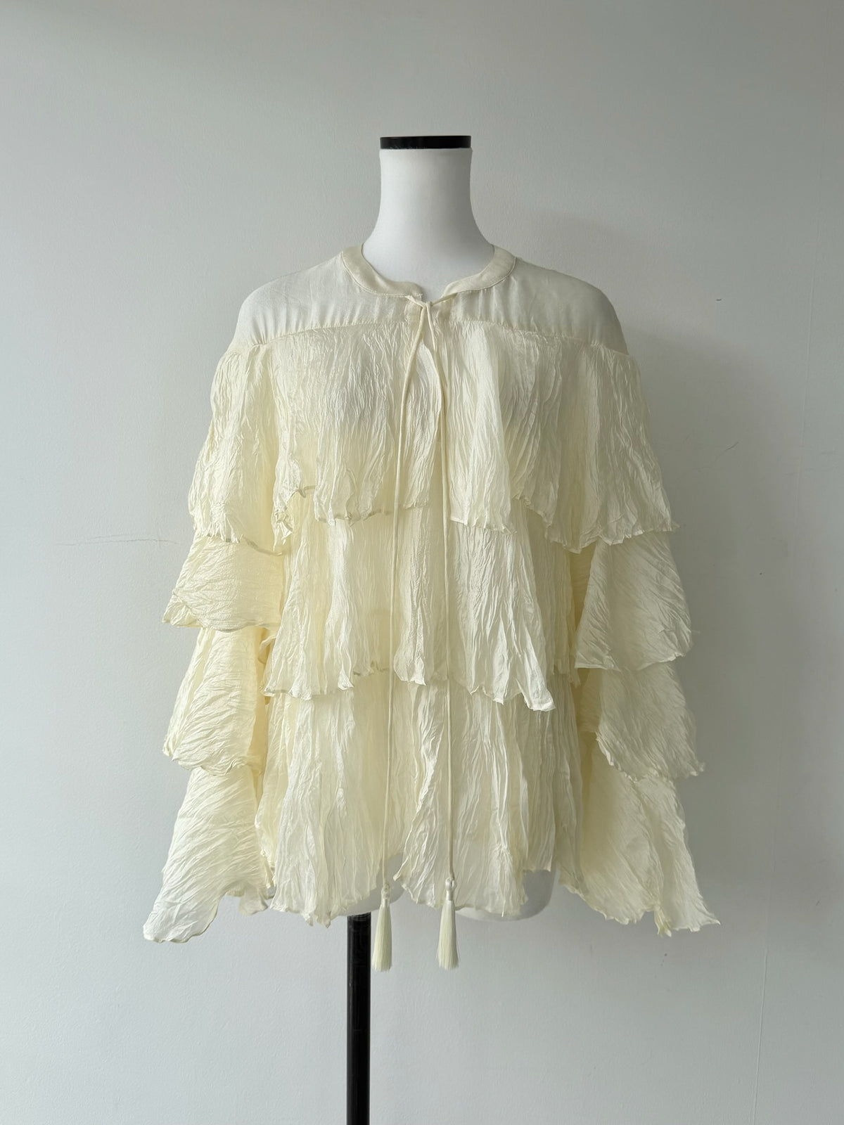 【SAMPLE SALE / célon】layered ruffle tie blouse