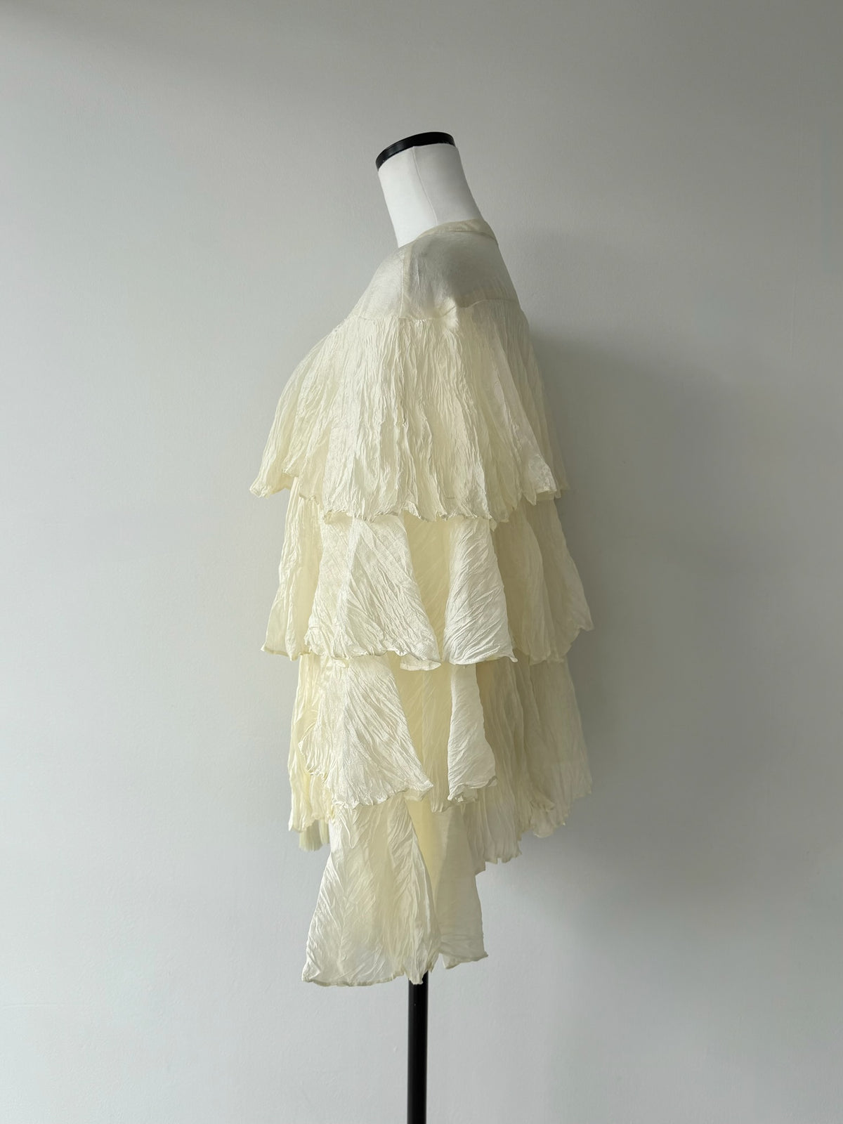 【SAMPLE SALE / célon】layered ruffle tie blouse