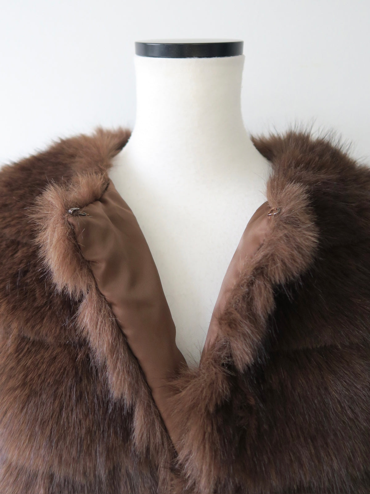 【célon】fur cropped cape