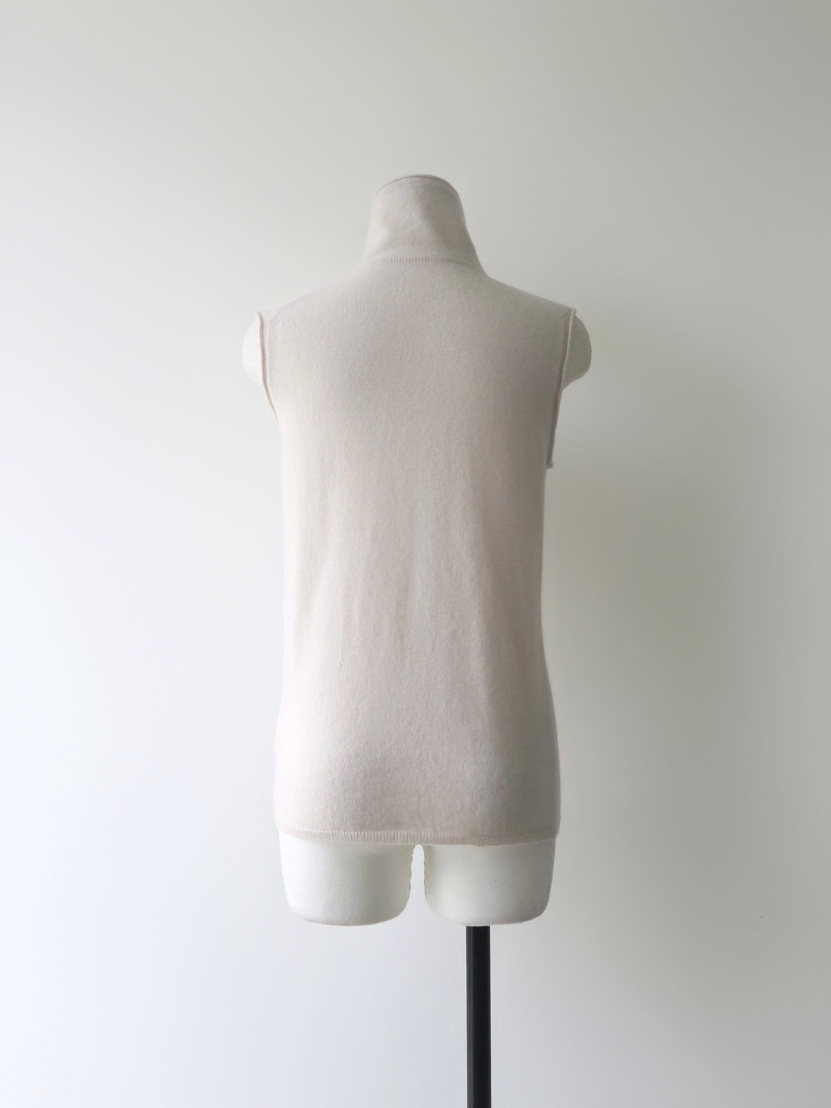 【célon】cashmere sleeveless knit