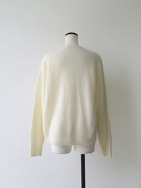 【célon】sheep v neck knit
