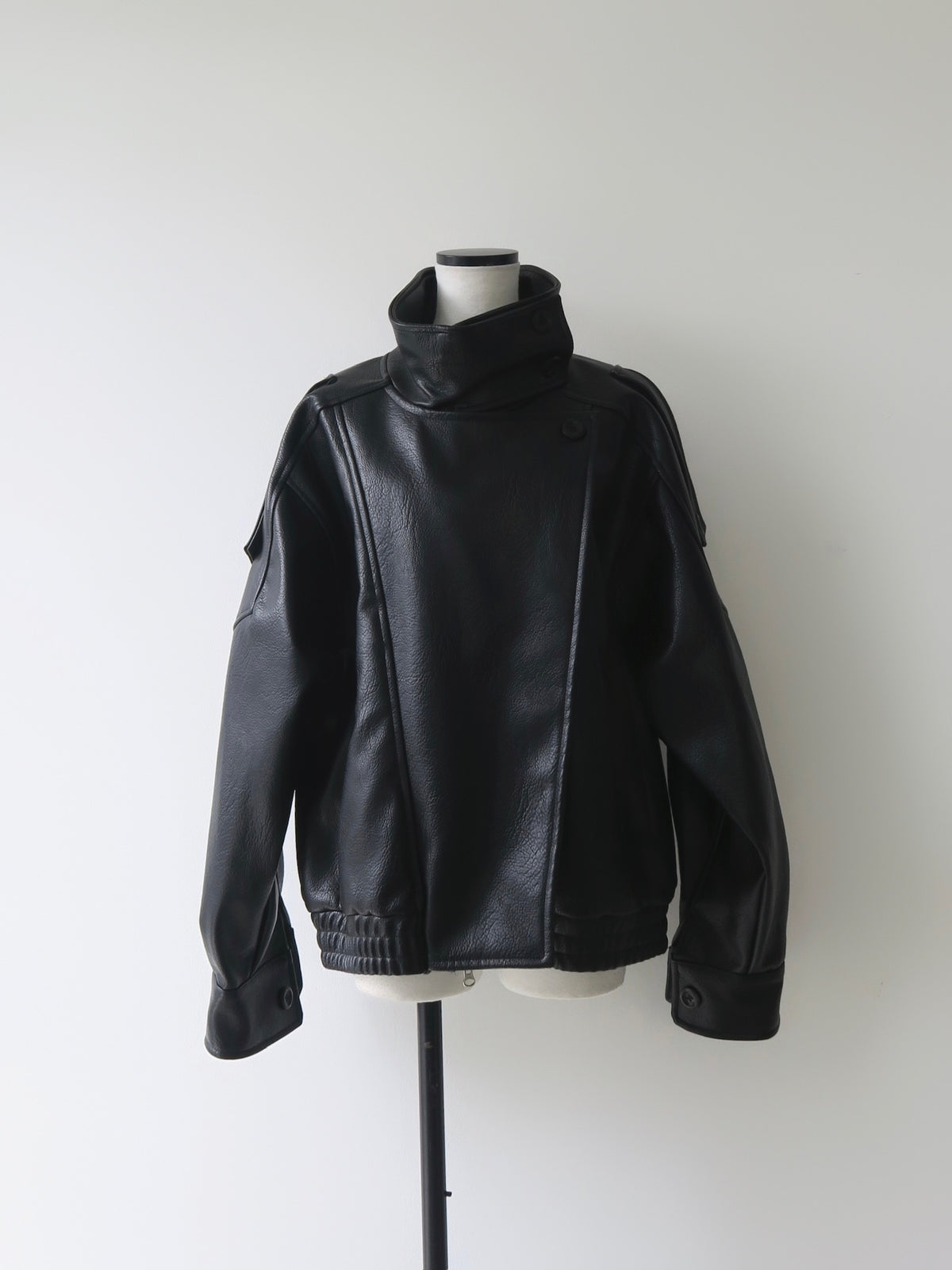 【NOWNS】Victoire | Oversized leather jacket