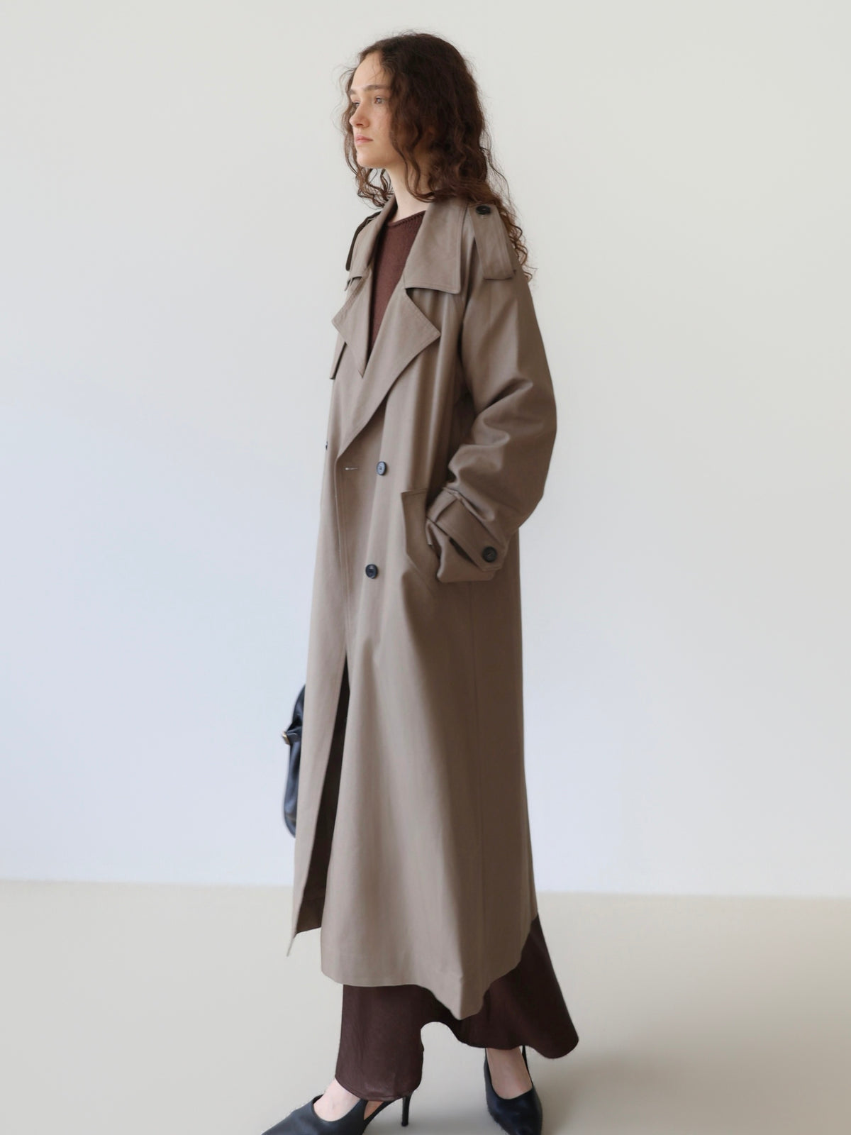 Moca long trench coat