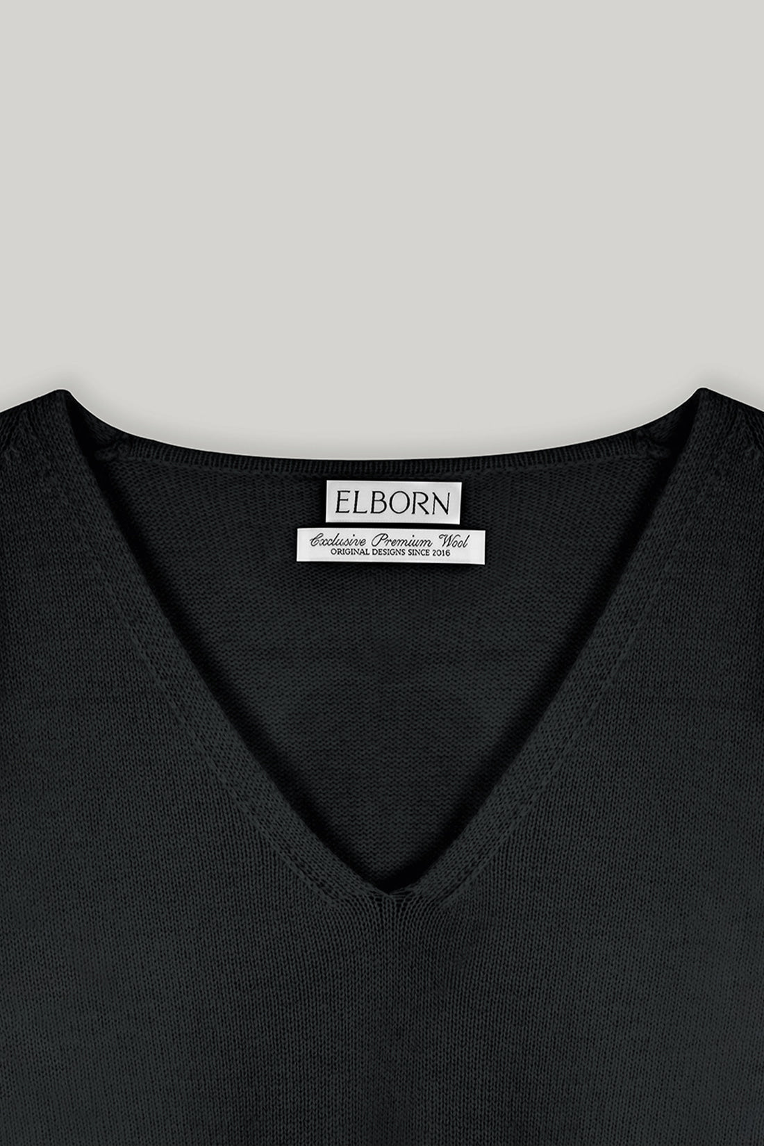 【ELBORN】Rona 羊毛V领针织上衣