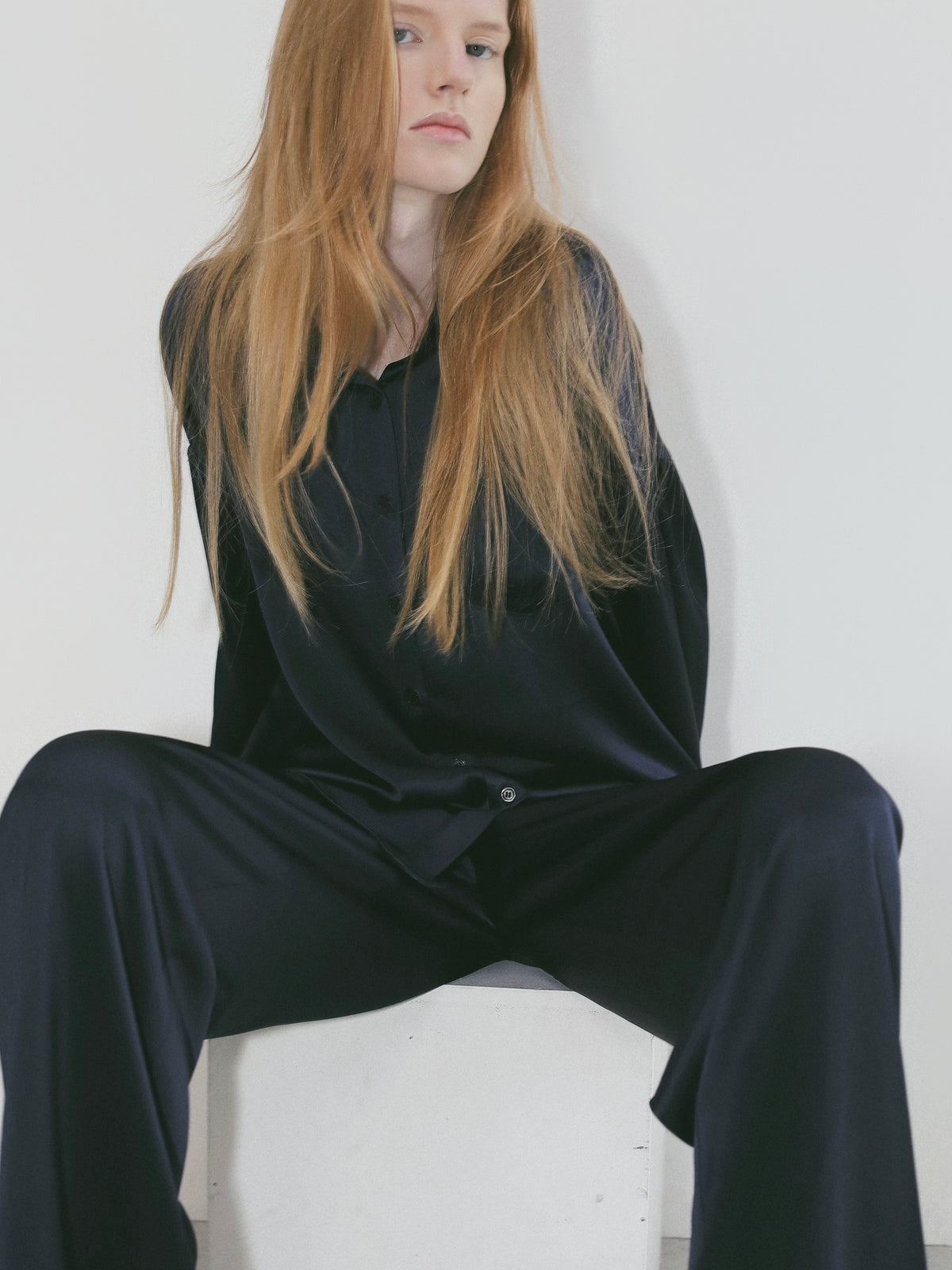【NOWNS】Lulà | Satin silky shirt