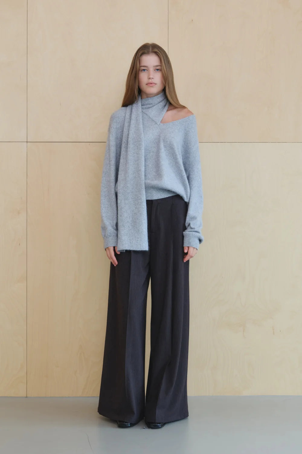 【KUMÉ】Raccoon Blend Muffler Knit Sweater